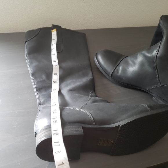 Hugo Back Leather Womens Riding Boots Size 9